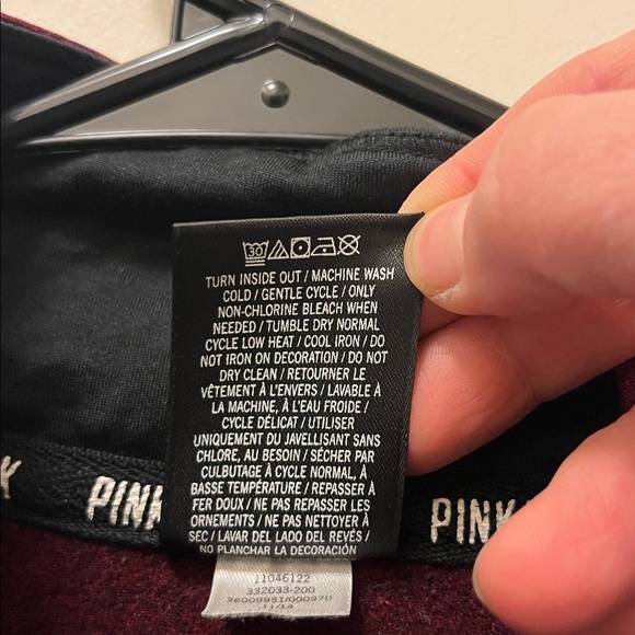 PINK Victoria's Secret Pink Maroon Pullover half zipper size large - Picture 8 of 9